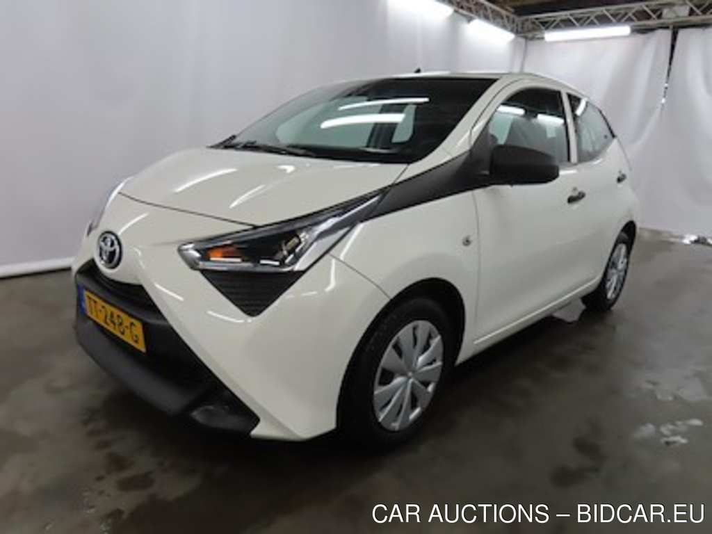 Toyota Aygo 1.0 VVT-i ActieAuto x-fun APL