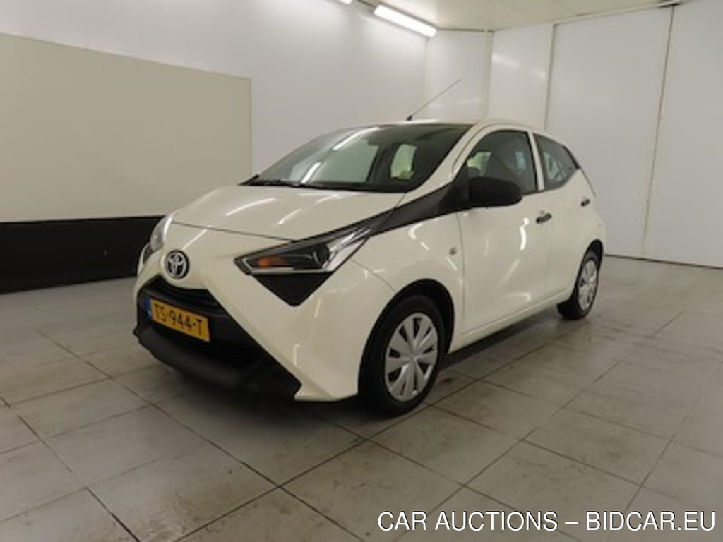 Toyota Aygo 1.0 VVT-i ActieAuto x-fun APL