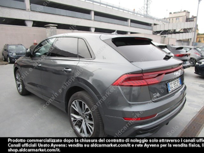 Audi Q8 50 tdi 210kw quattro -