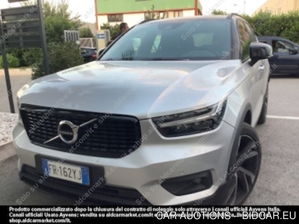 Volvo xc40 D4 awd geartronic r-design -