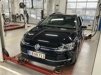 Volkswagen Golf 1.5 TSI BM EVO 130 Comfortline Variant UA!,