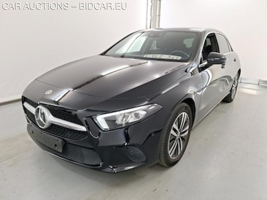 Mercedes-Benz A-CLASS 1.3 A 250 E DCT BUSINESS SOLUTION