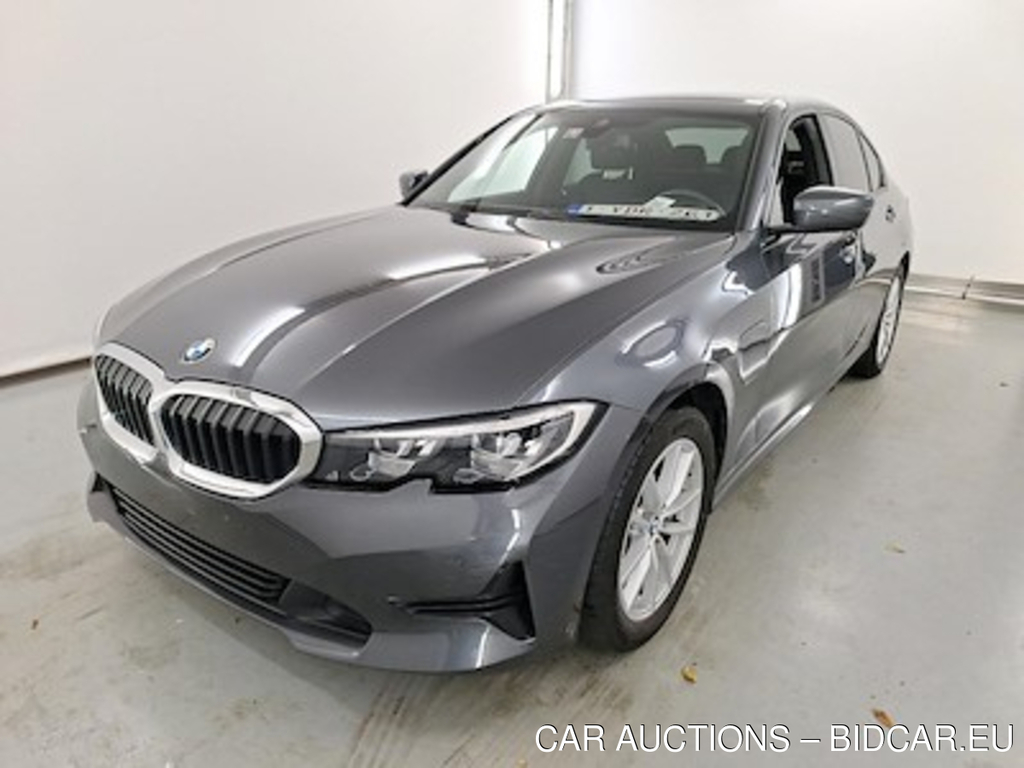 BMW 3-serie 2.0 330E (135KW) BERLINE Business Plus