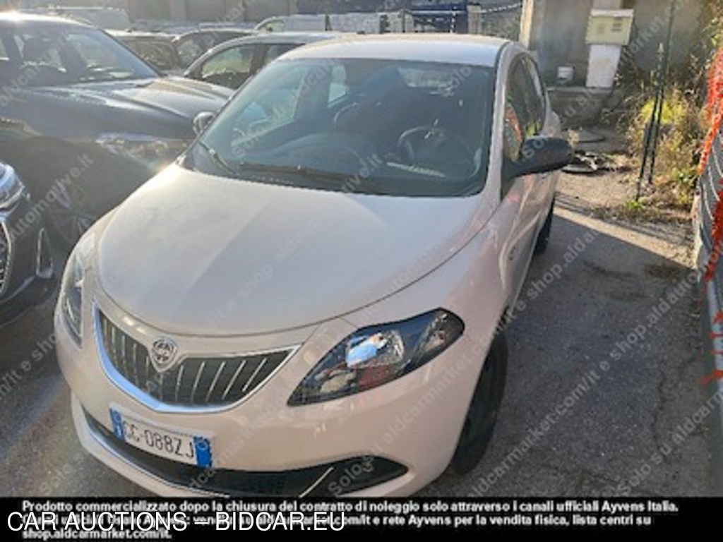 Lancia ypsilon ecochic 1.0 firefly 70cv -