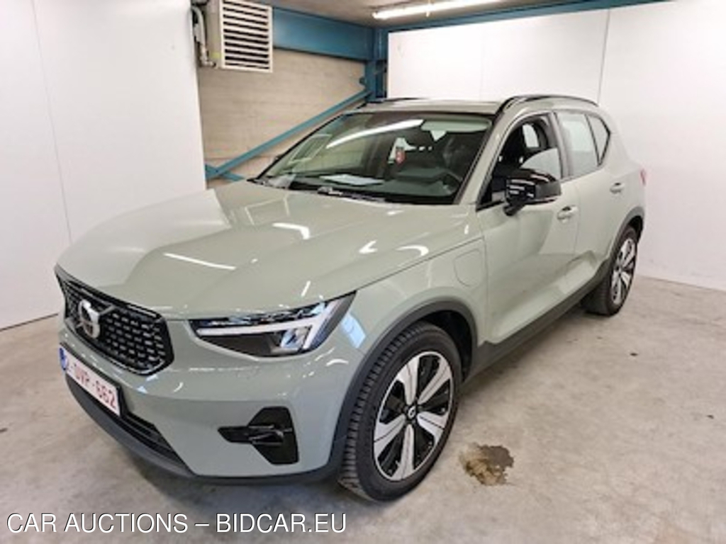 Volvo XC40 T4 PHEV ULTIMATE DARK DESIGN A