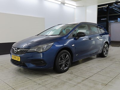 Opel Astra sports tourer 1.2 turbo 81kW Design &amp; Tech 5d