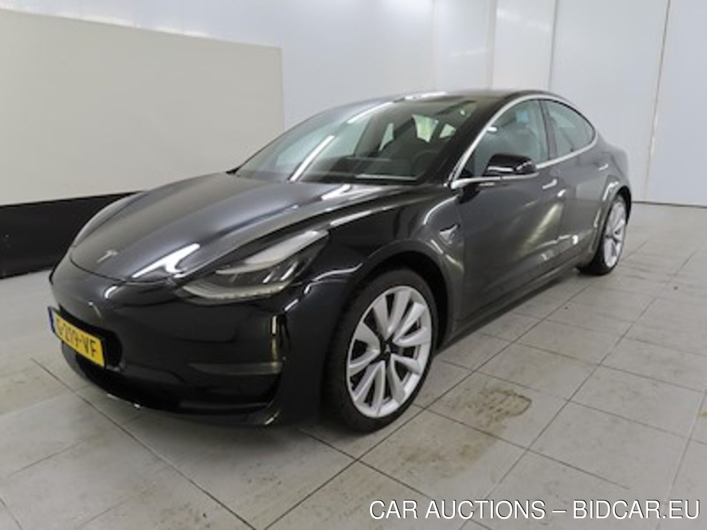 Tesla Model 3 Long Range Dual Motor AWD 4d