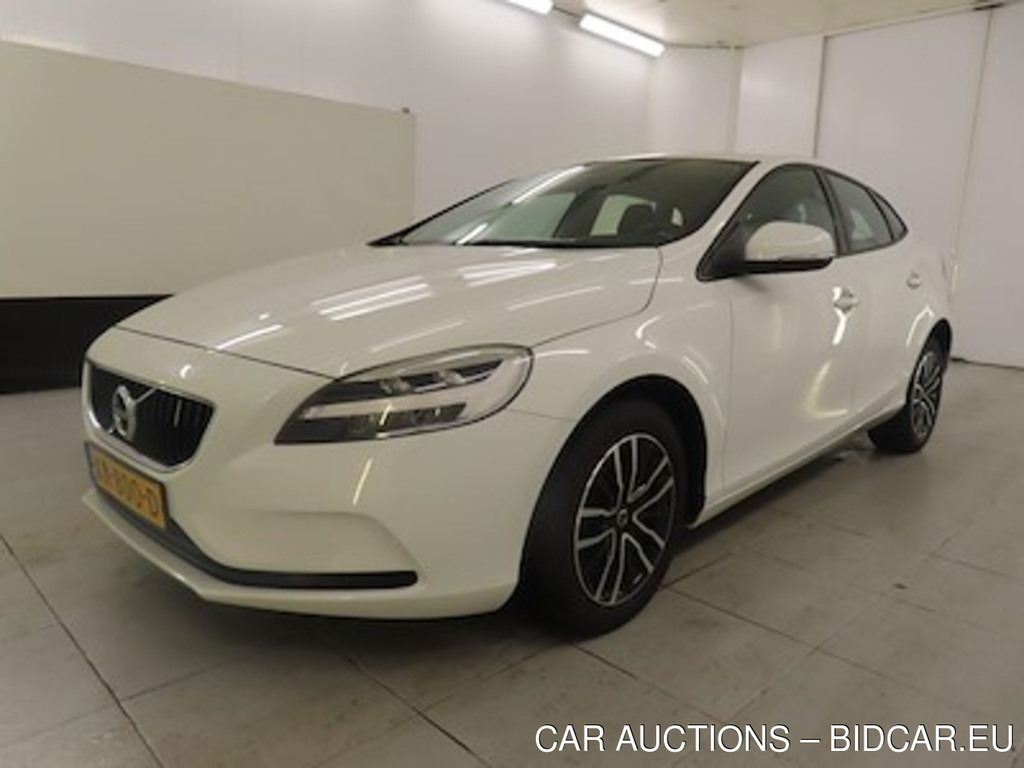 Volvo V40 T2 Geartronic Polar+ 5d