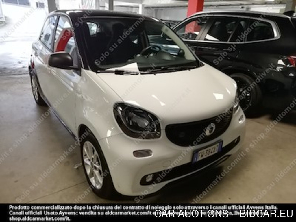 Smart forfour EQ 60kw passion hatchback -