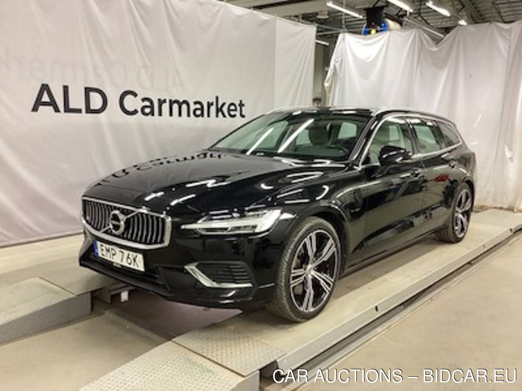 Volvo V60 T6 recharge awd Inscription, AUTOMAT