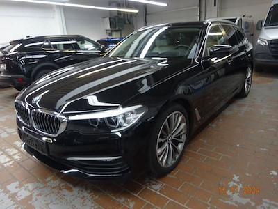 BMW series 5 2.0 520D XDRIVE TOURING A