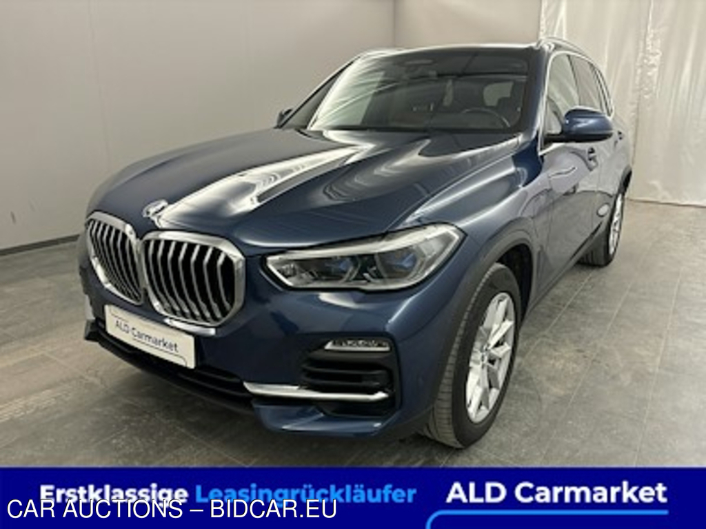 BMW X5 xDrive45e Geschlossen, 5-turig, Automatik, 8-Gang