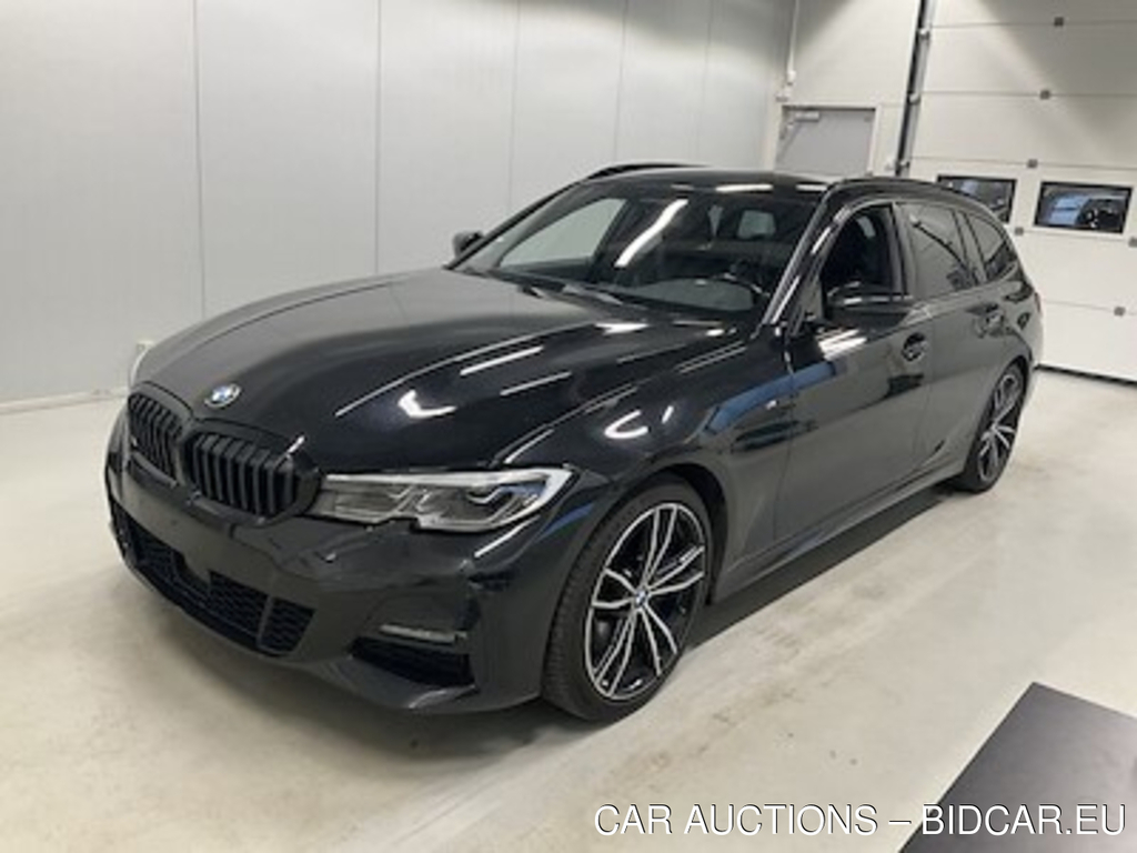 BMW Series 3 330d Xdrive F M-Sport Touring Auto