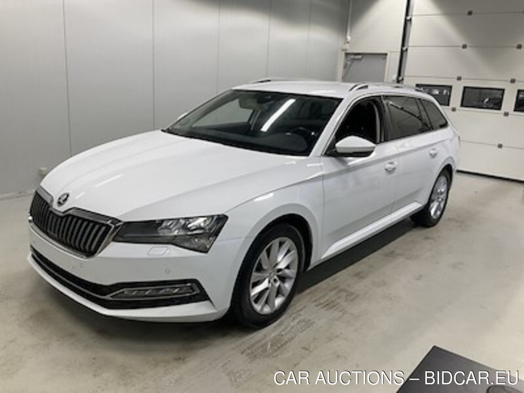 Skoda SUPERB 2,0 Tdi Adblue Dsg7 150 F Style Combi