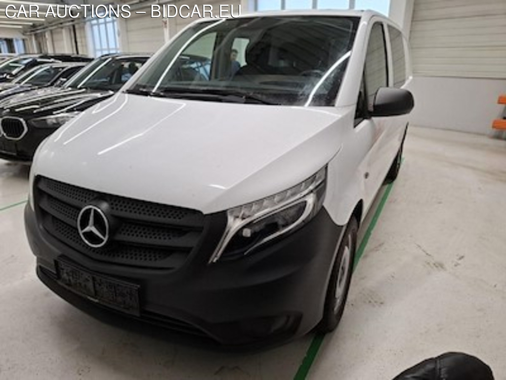 Mercedes-Benz Vito Business Van Classic 114 CDI lang 4x4 At