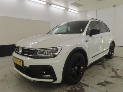 Volkswagen Tiguan *TAILGATE LOCK BROKEN* 1.5 TSI HIGHL. BUS R, 2020