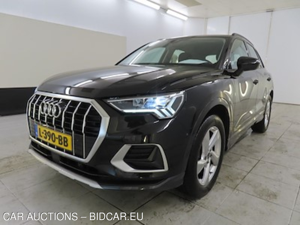 Audi Q3 35 TFSI Business Edition 5d