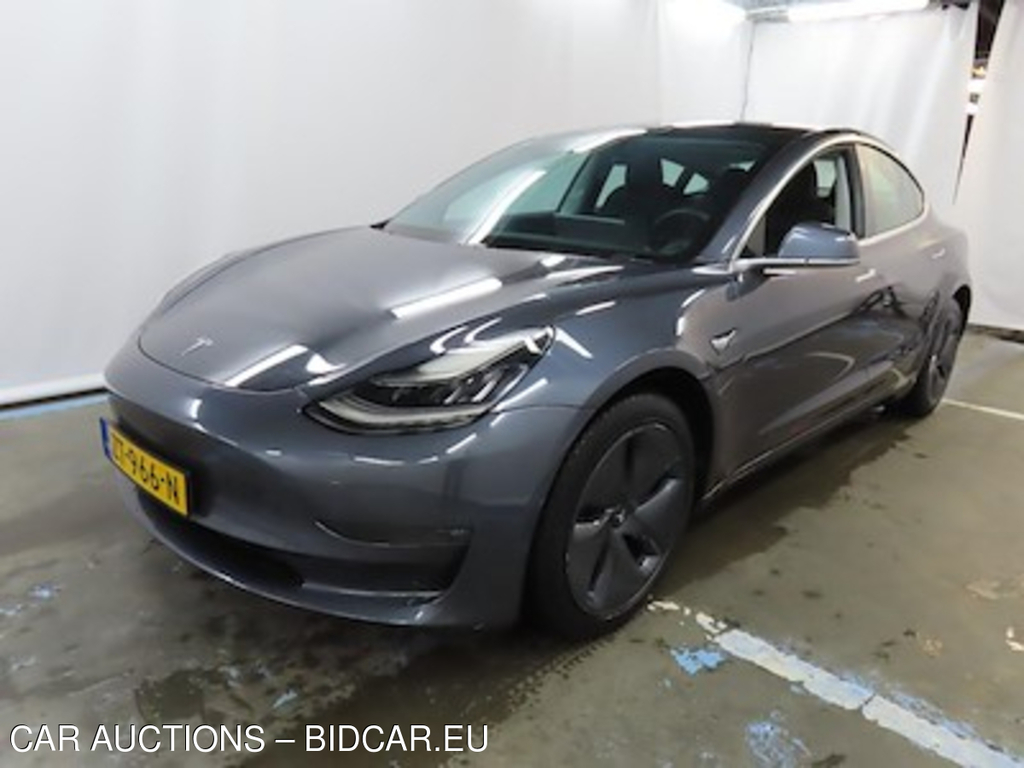 Tesla Model 3 Long Range Dual Motor AWD 4d