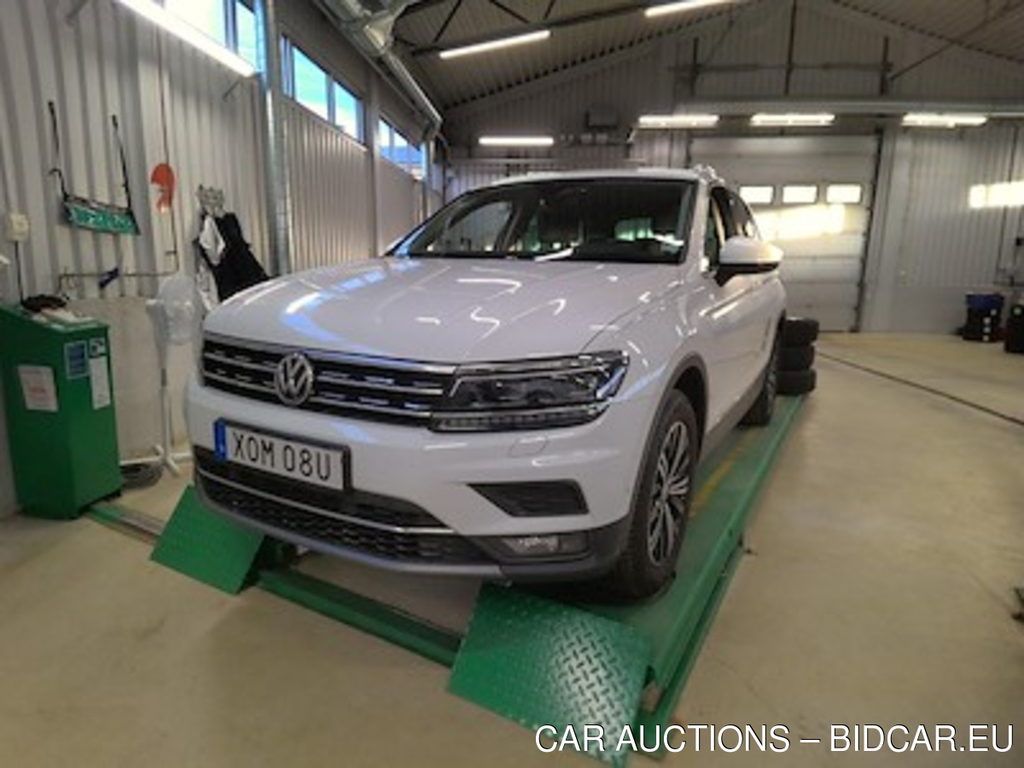 Volkswagen Tiguan Tdi 190 Dsg 4m Gt Executive Dragpkt Varmare