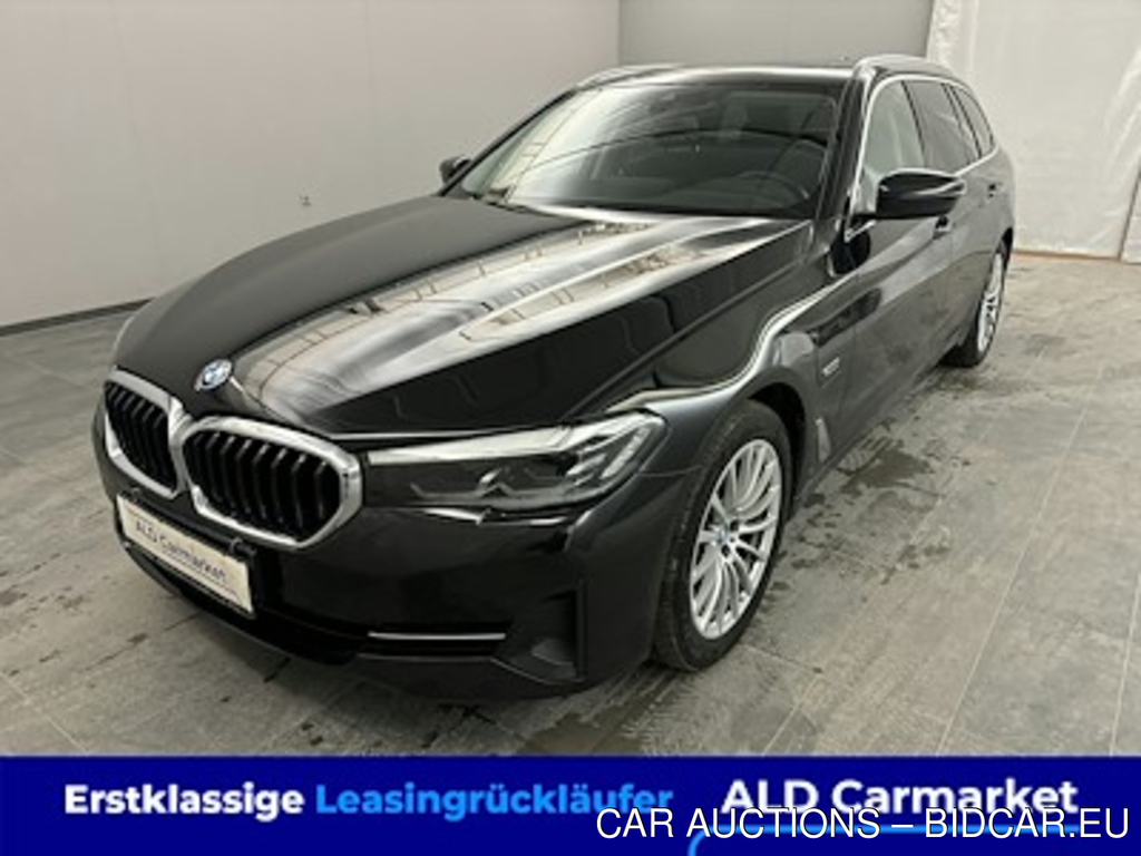 BMW 5er BMW 530e Touring Aut. Kombi, 5-turig, Automatik, 8-Gang