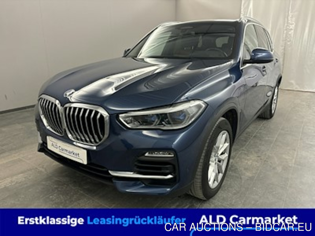 BMW X5 xDrive45e Geschlossen, 5-turig, Automatik, 8-Gang