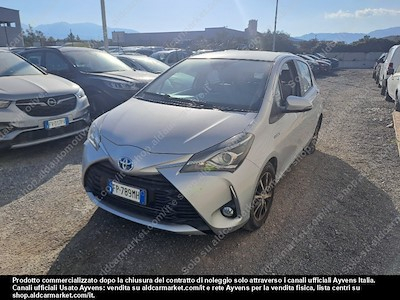 Toyota yaris 1.5 hybrid active hatchback -