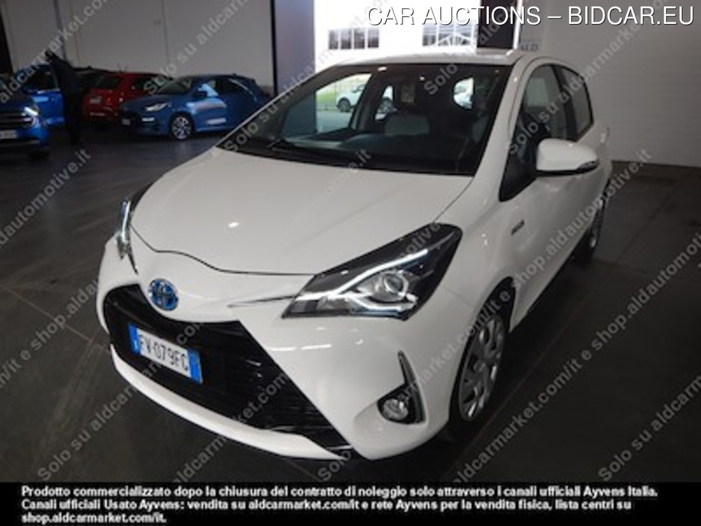 Toyota yaris 1.5 hybrid active hatchback -