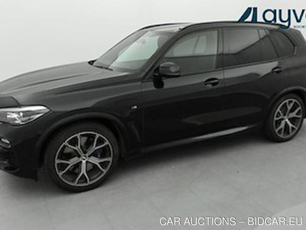 BMW X5 45e xdrive m-sport 286 CV M-Sport, Attelage, LED adaptatifs