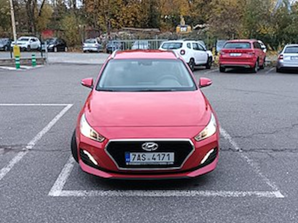 Hyundai I30 T-GDI 140 Trikolor kombi