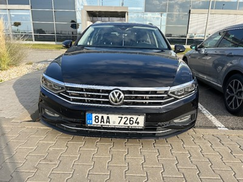 Volkswagen Passat 2.0 TDI 110kW BMT Business Variant