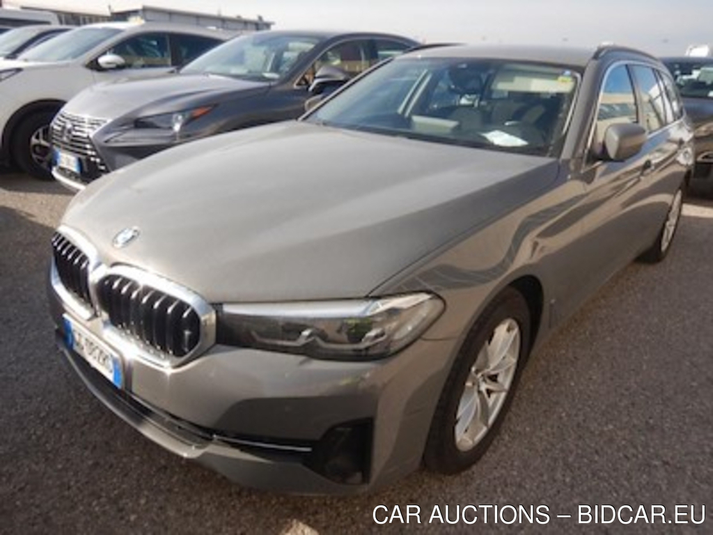 BMW Series 5 SW 520d Xdrive Business Auto Mh48v Touring