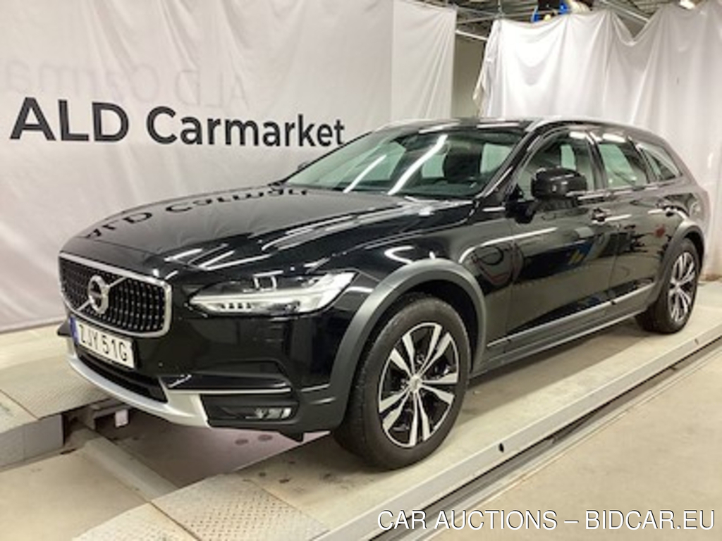 Volvo V90 cross country D4 awd Advanced SE III, AUTOMAT