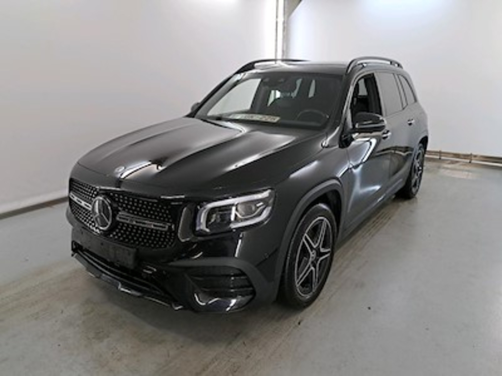 Mercedes-Benz GLB 2.0 GLB 180 D DCT Premium Plus Mirror Night Advantage AMG Line inter-extrior