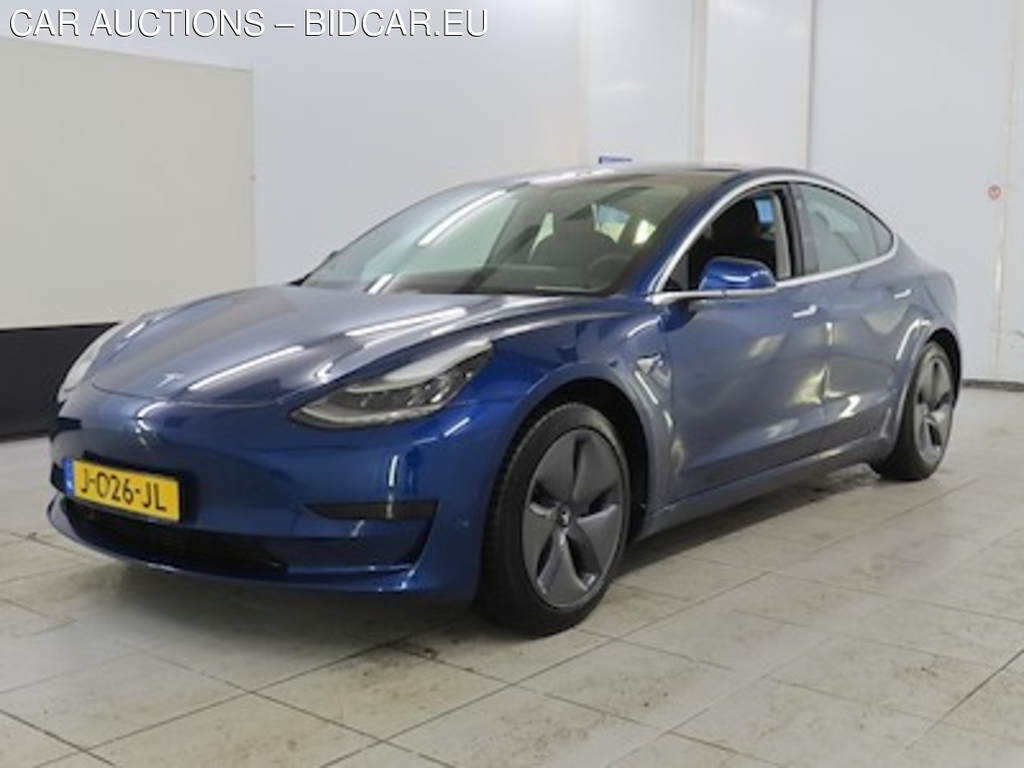 Tesla Model 3 Standard Range Plus RWD 4d