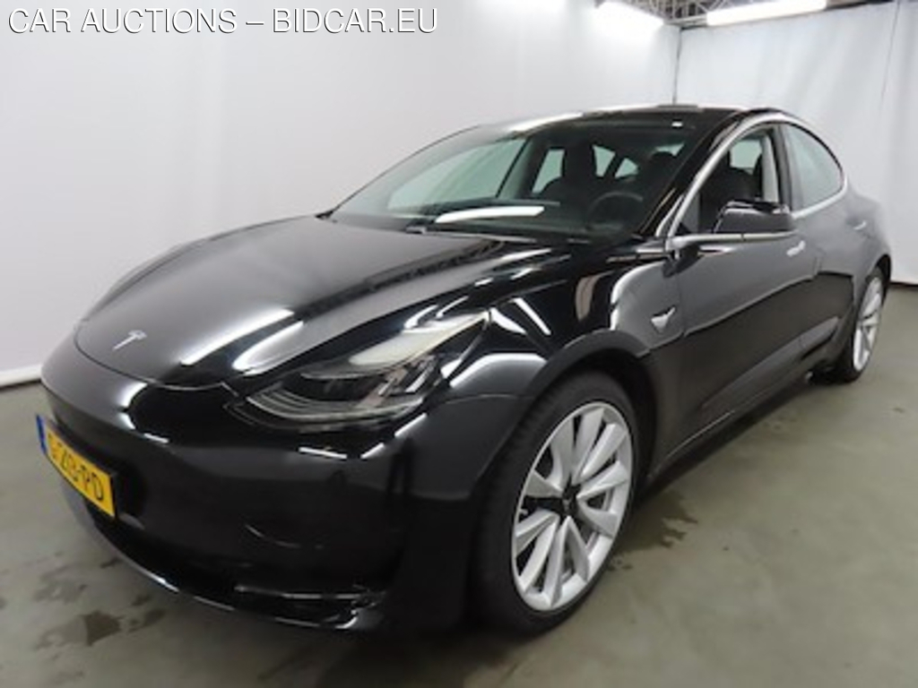 Tesla Model 3 Standard Range Plus RWD 4d