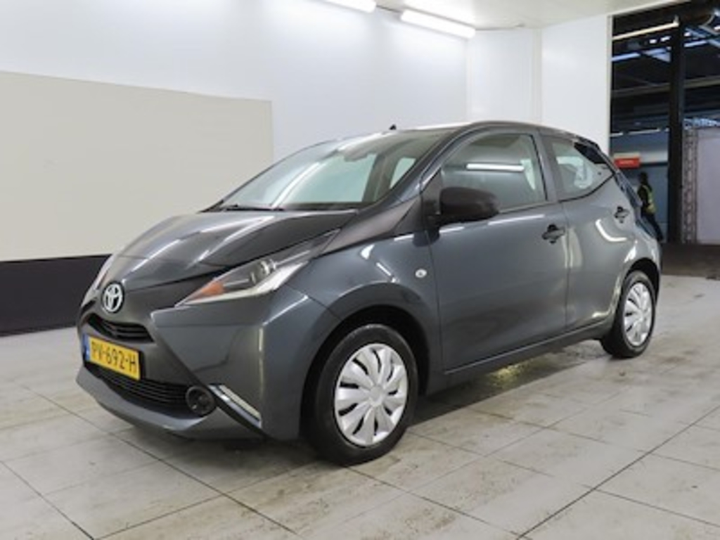 Toyota Aygo 1.0 VVT-i x-fun 5d