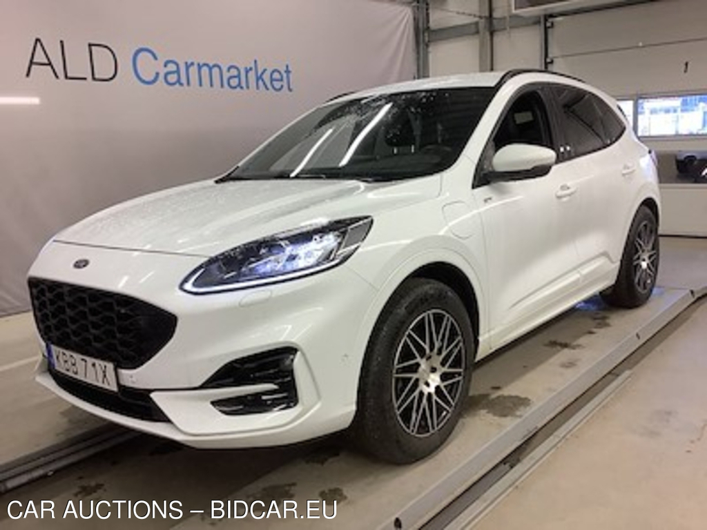 Ford Kuga 2.5 plug-in hybrid ST-Line, AUTOMAT