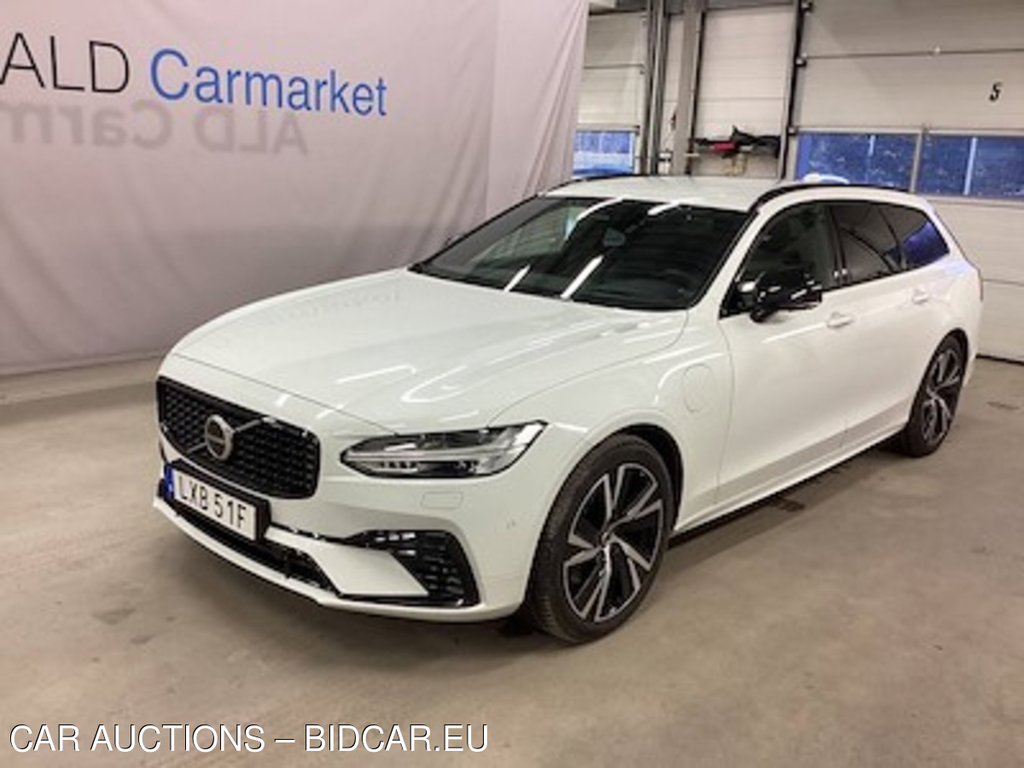 Volvo V90 T rechaarge awd R-Design, AUTOMAT