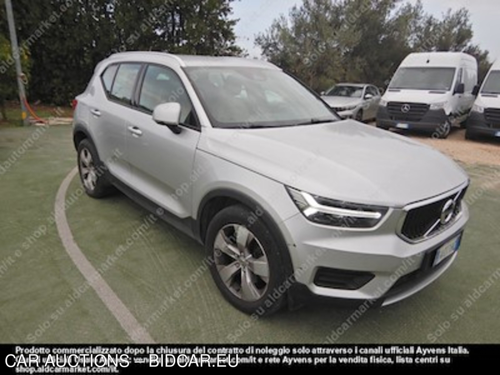 Volvo xc40 D3 awd geartronic momentum -