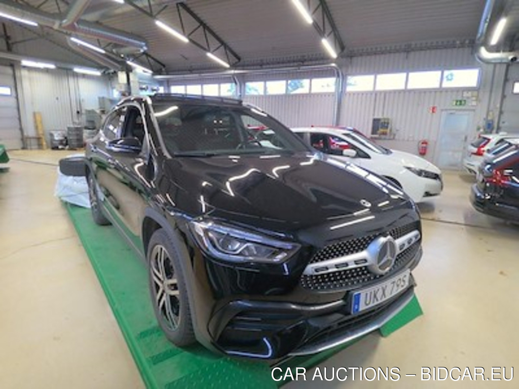 Mercedes-Benz Gla 250 E Amg-Line