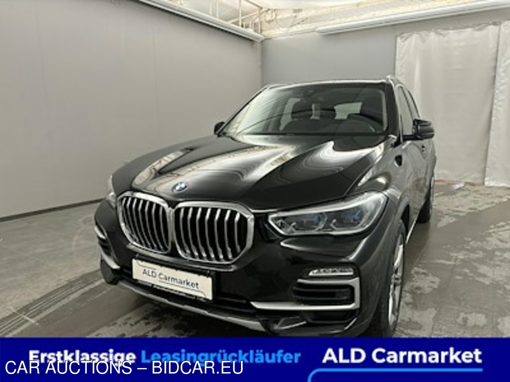 BMW X5 xDrive45e xLine Geschlossen, 5-turig, Automatik, 8-Gang