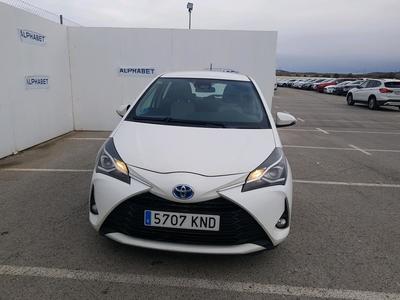 Toyota Yaris 1.5 Hybrid Active berlina con porton 74kW 5P automatica, 2018