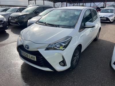 Toyota Yaris 1.5 100H Active berlina con porton 74kW 5P automatica, 2020