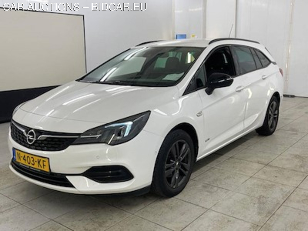 Opel Astra sports tourer 1.2 turbo 81kW Design &amp; Tech