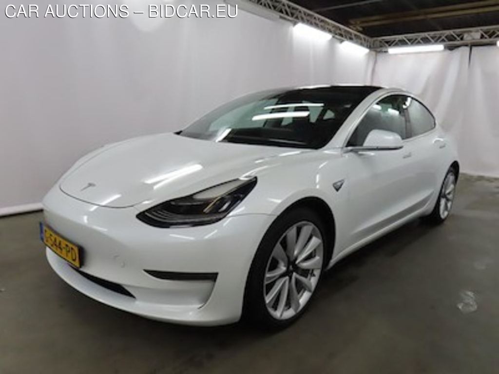 Tesla Model 3 Long Range Dual Motor AWD 4d