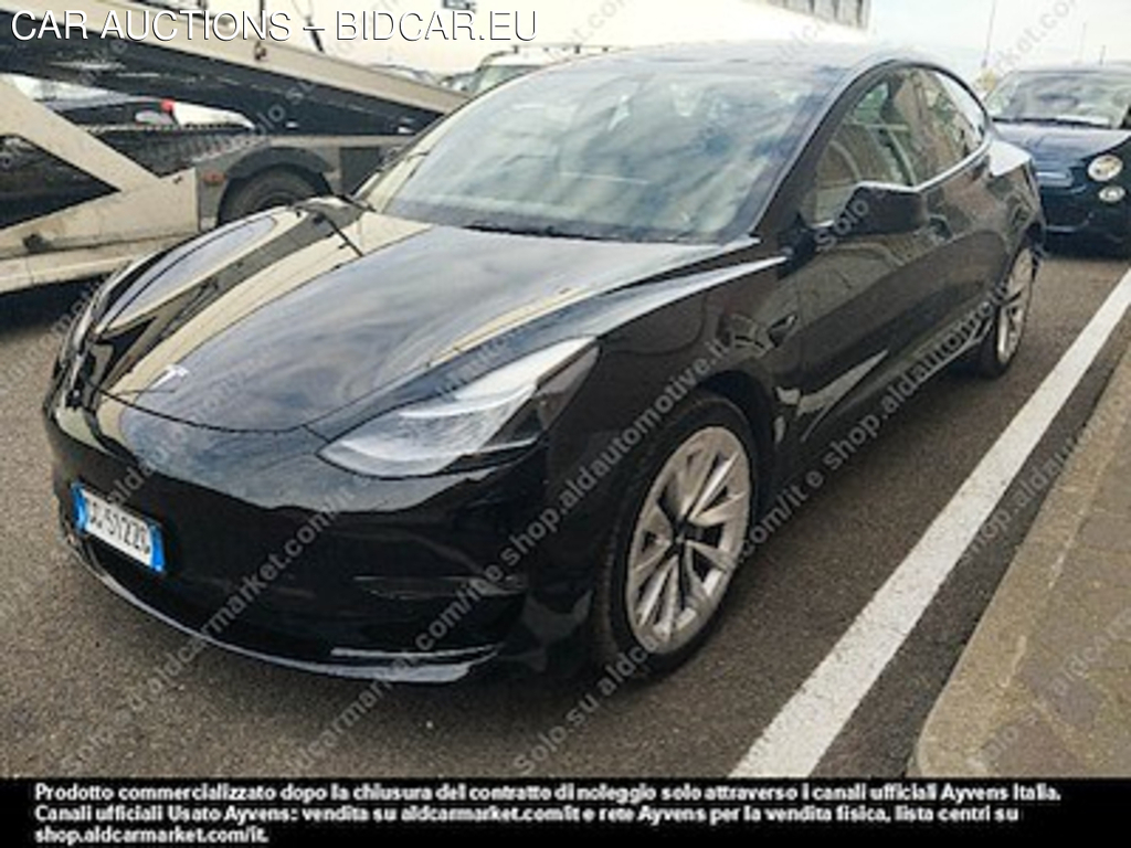 Tesla model 3 75 kwh long -