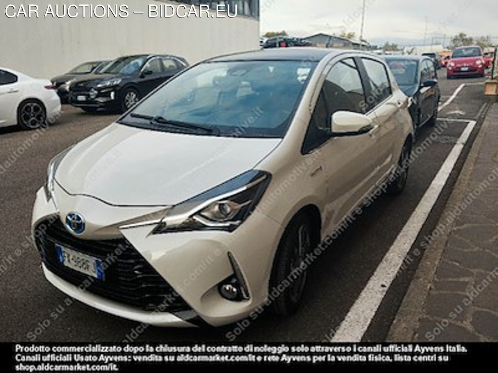 Toyota yaris 1.5 hybrid style hatchback -