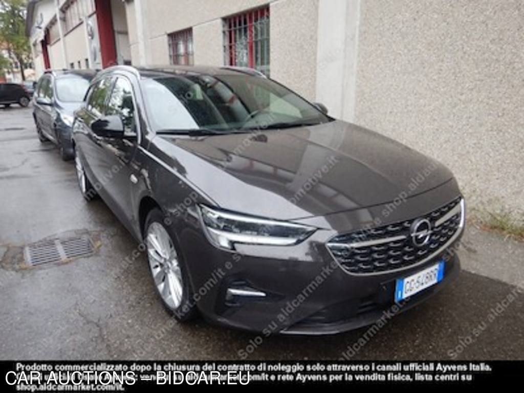 Opel insignia ST 2.0 cdti business -