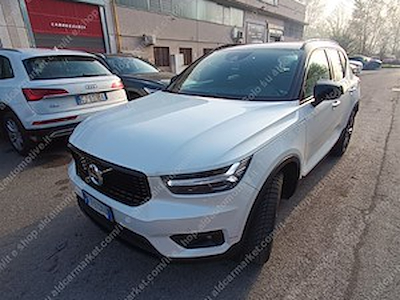 Volvo xc40 T4 geartronic r-design sport -