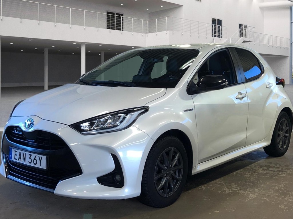 Toyota Yaris 1.5 ELHYBRID STYLE 5D, 2021